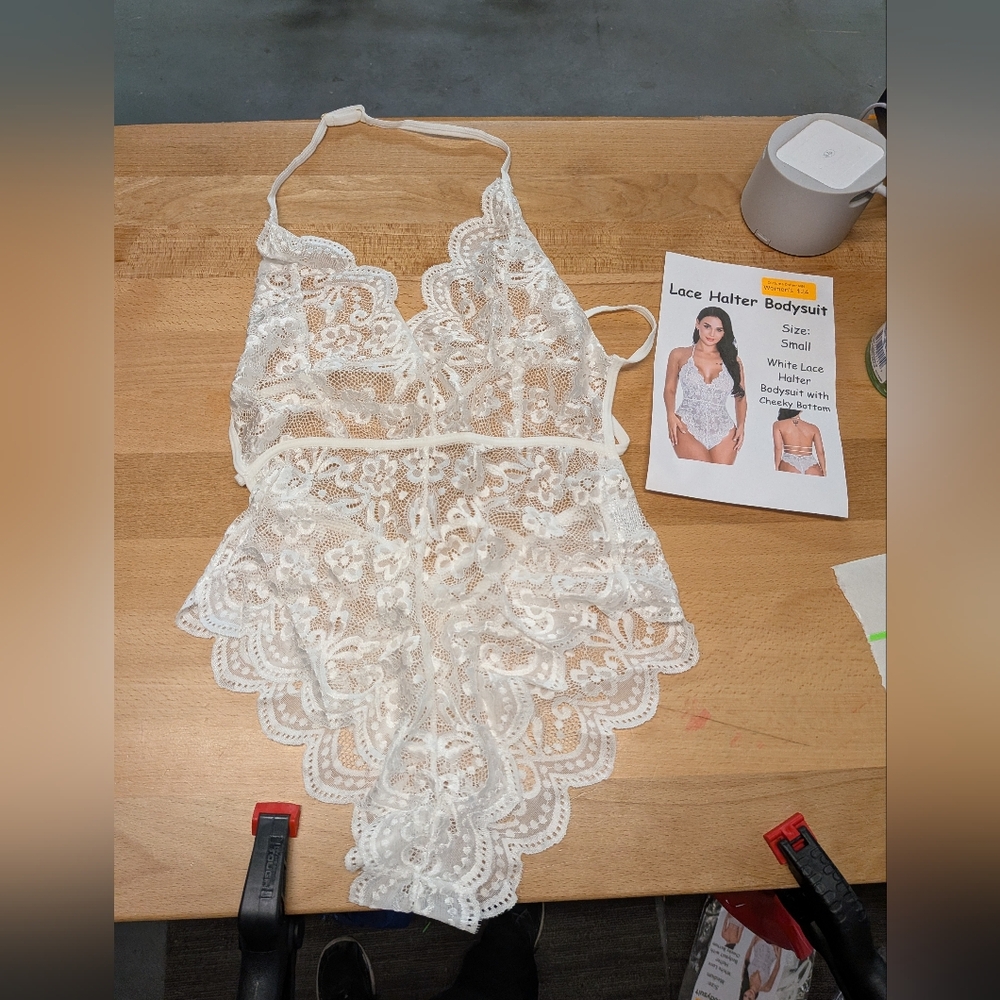 New Women's White Lace Halter Bodysuit